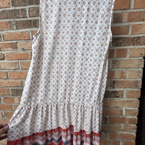 Lily Rose Patterned Midi Dress - Red and White - Picture 4 of 11